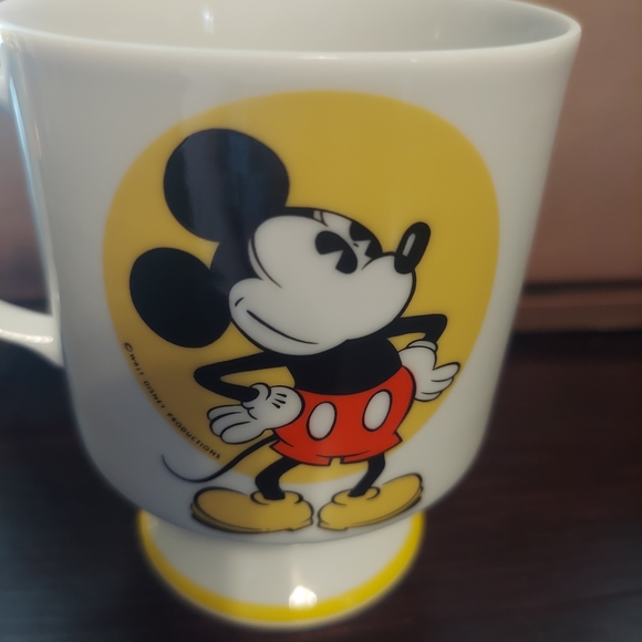Disney Mickey Mouse Ceramic Mug - Picture 5 of 5